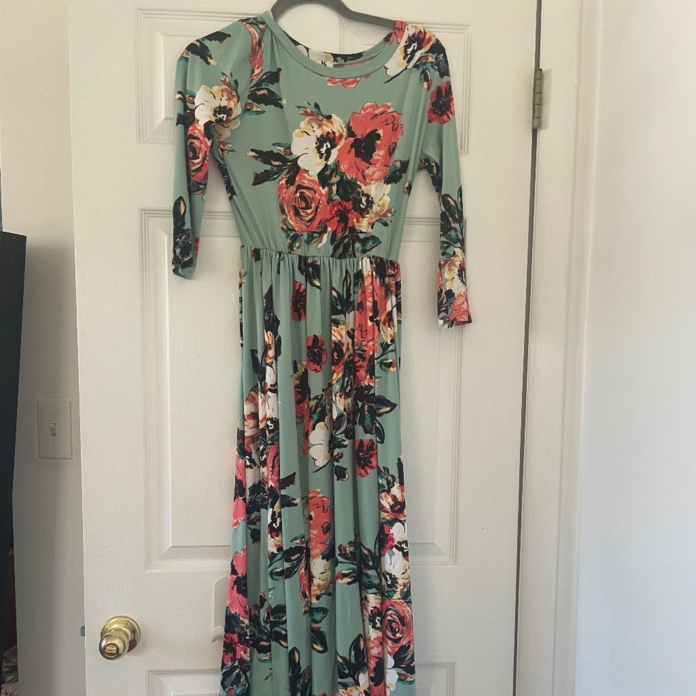 JessaKae Classic Rose Maxi Dress - Mint Floral Bridesmaid Dress Size S